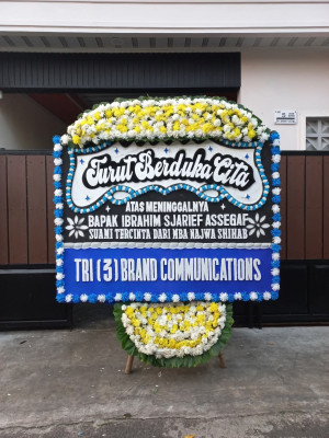Papan Bunga Duka di Jerambah Gantung